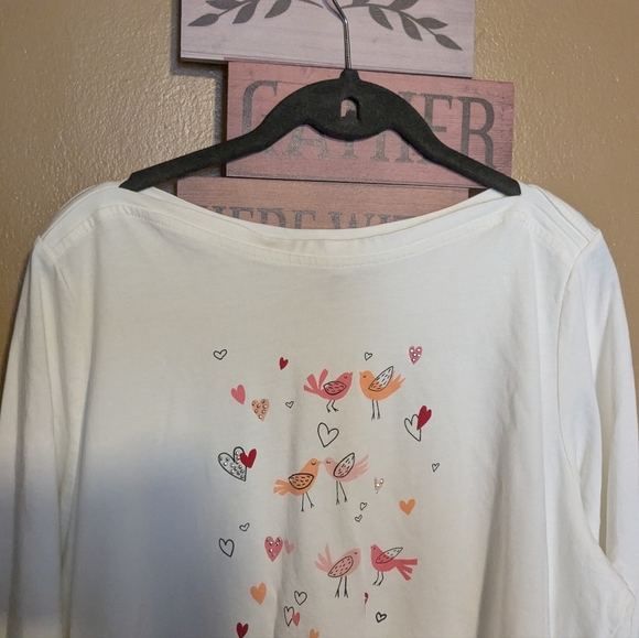 White 3/4 Sleeve Top with Love Birds and Heart Design CJ Banks Women's 1x - Picture 7 of 9